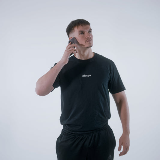 T-Shirt Schnaps. mit gesticktem Logo - schwarz