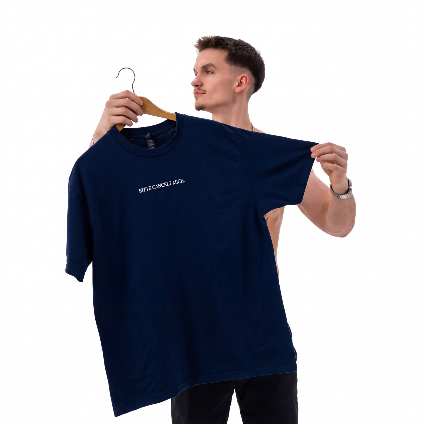 "BITTE CANCELT MICH." T-Shirt mit gesticktem Logo